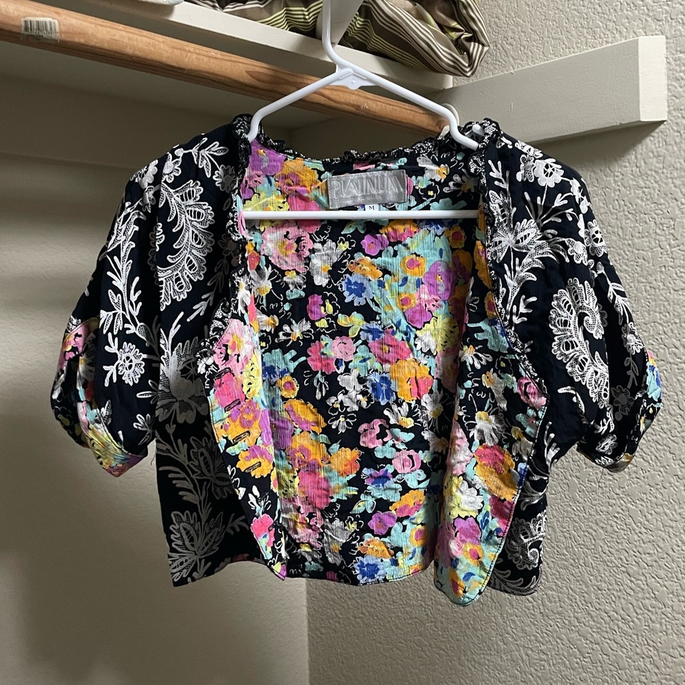 PLATINUM Button-Up Short-Sleeve Colorful Floral  Unique Coquette blouse Medium